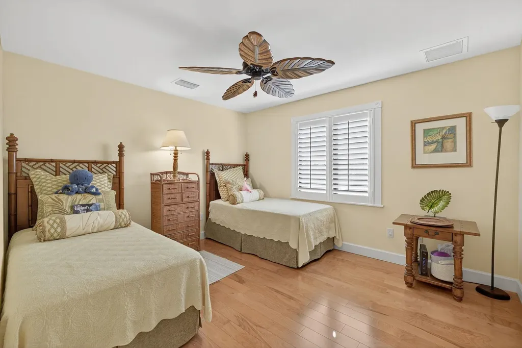 698 Spartina Court Sanibel FL 33957
