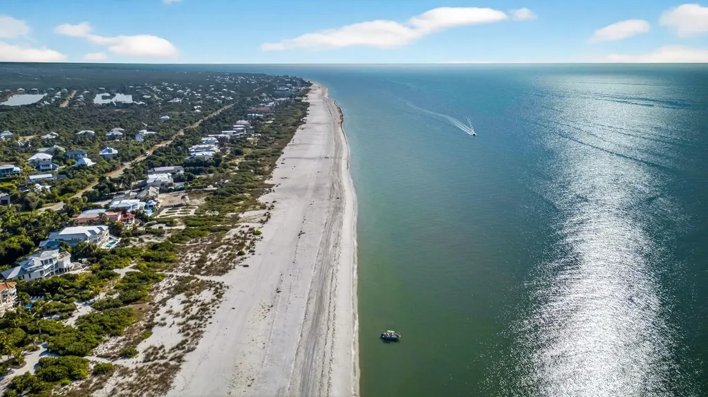698 Spartina Court Sanibel FL 33957