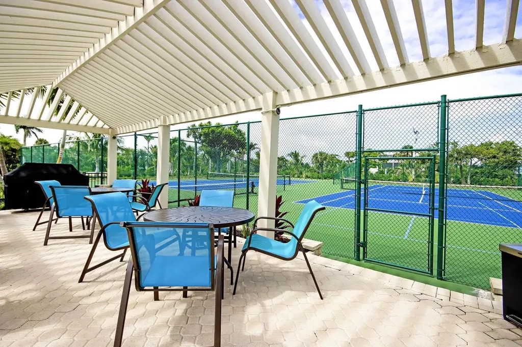 1785 Middle Gulf Drive Sanibel FL 33957