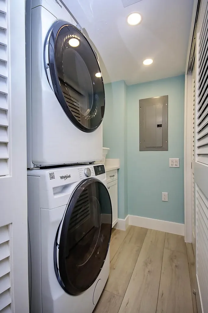 1785 Middle Gulf Drive Sanibel FL 33957