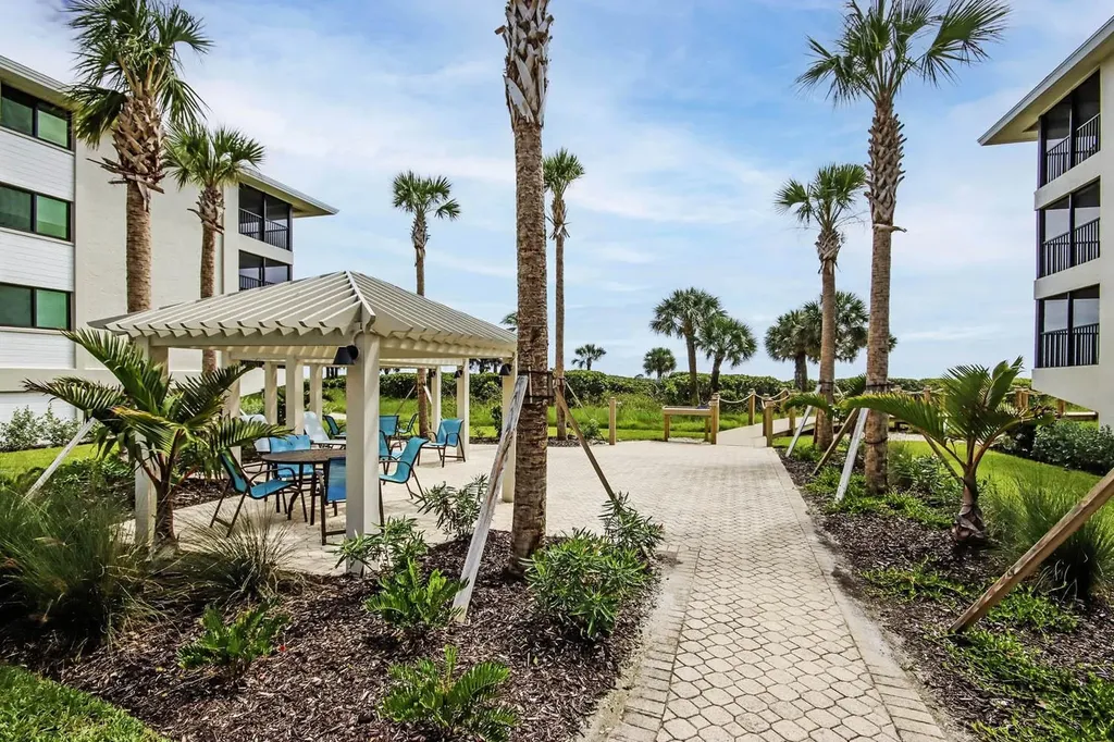 1785 Middle Gulf Drive Sanibel FL 33957