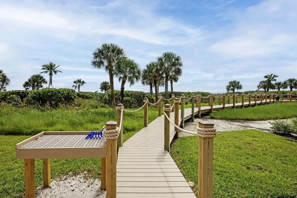 1785 Middle Gulf Drive Sanibel FL 33957