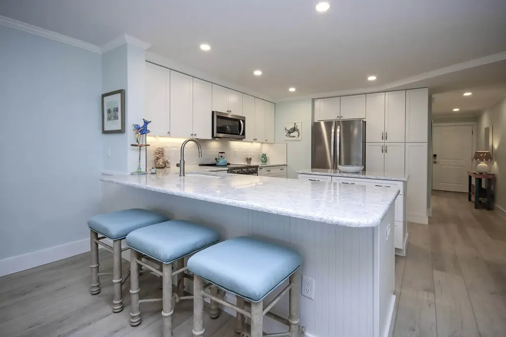 1785 Middle Gulf Drive Sanibel FL 33957