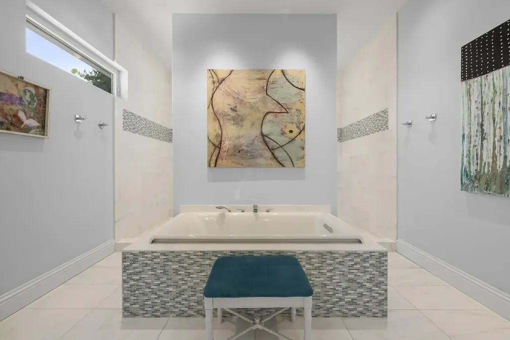 4383 Gulf Pines Drive Sanibel FL 33957