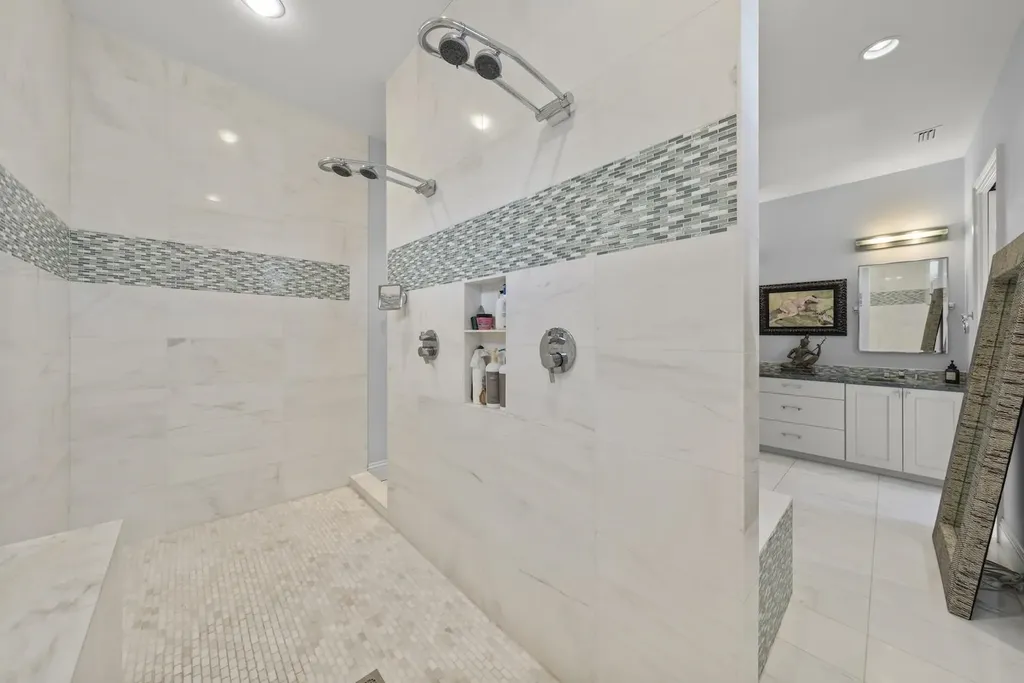 4383 Gulf Pines Drive Sanibel FL 33957