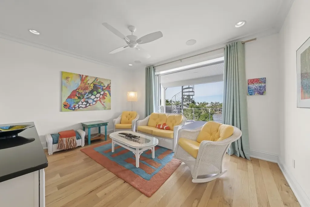 4383 Gulf Pines Drive Sanibel FL 33957