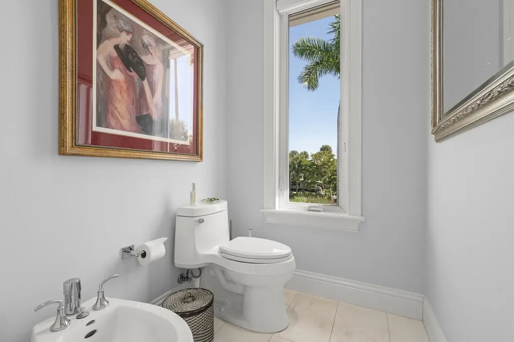 4383 Gulf Pines Drive Sanibel FL 33957