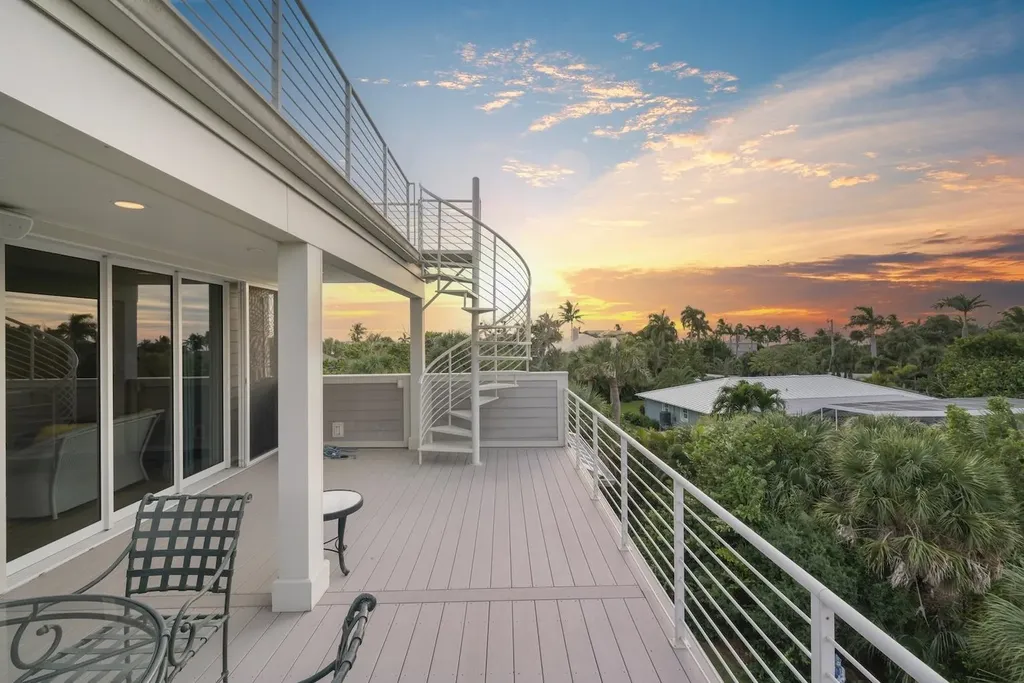 4383 Gulf Pines Drive Sanibel FL 33957