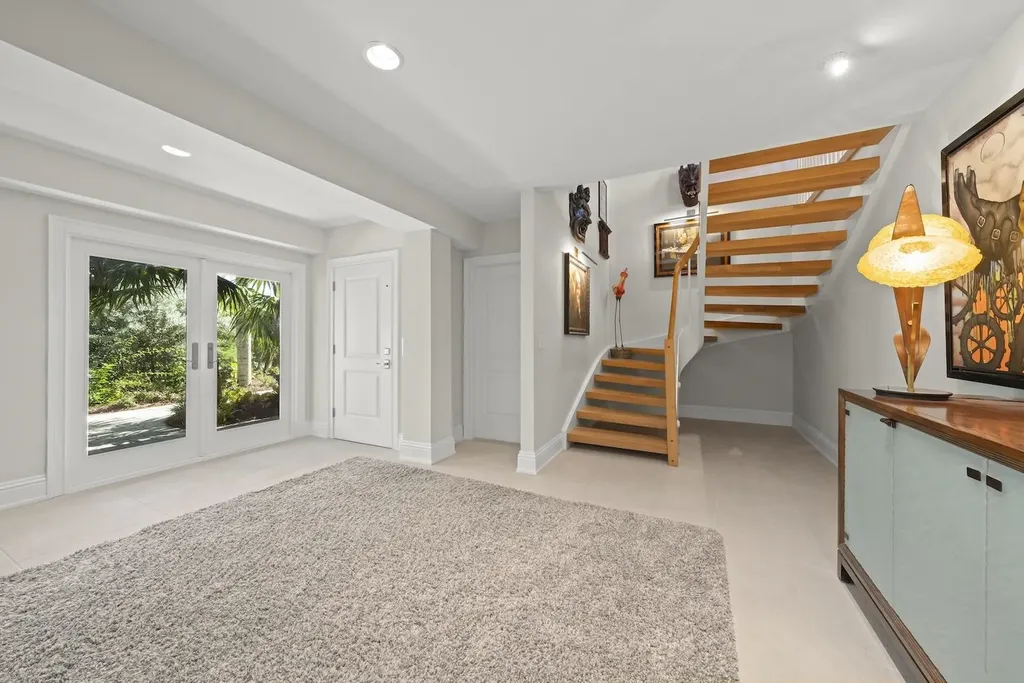 4383 Gulf Pines Drive Sanibel FL 33957