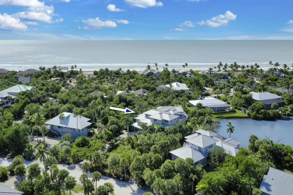 4383 Gulf Pines Drive Sanibel FL 33957