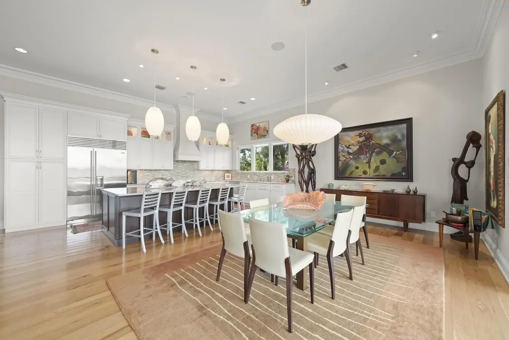 4383 Gulf Pines Drive Sanibel FL 33957