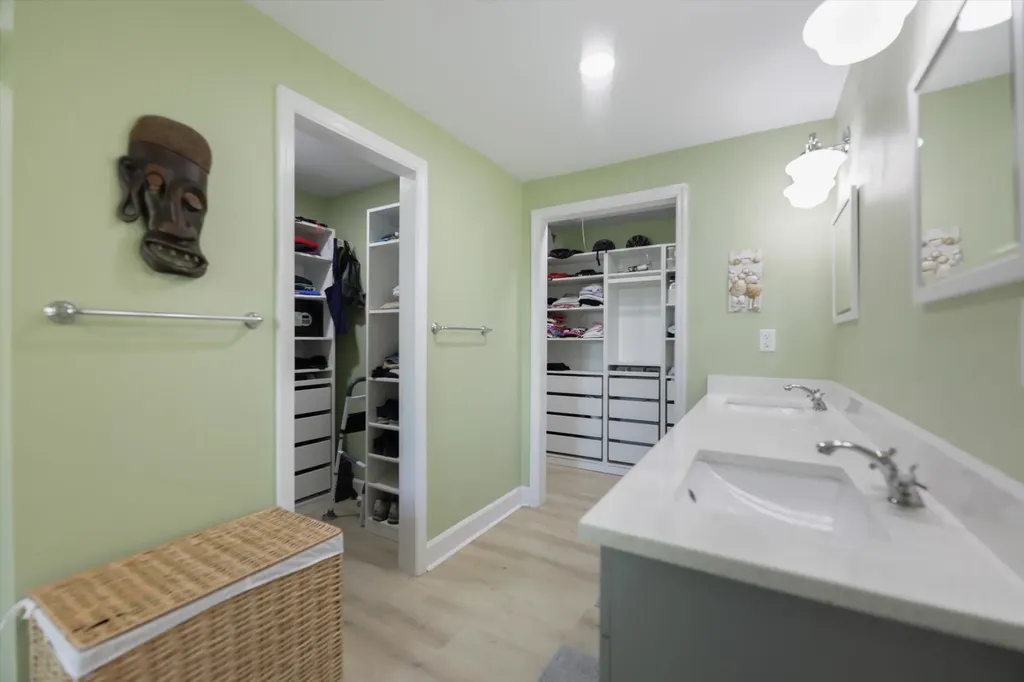 1264 Par View Drive Sanibel FL 33957