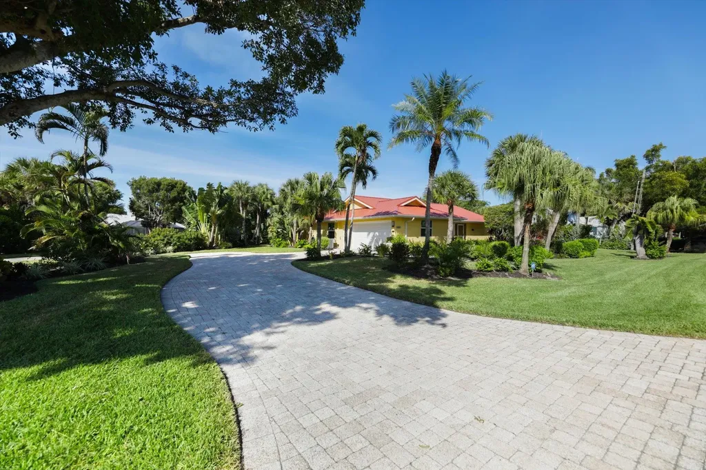 1264 Par View Drive Sanibel FL 33957