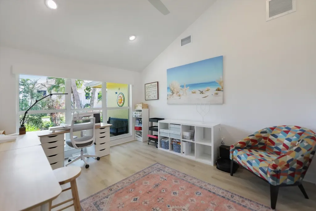 1264 Par View Drive Sanibel FL 33957