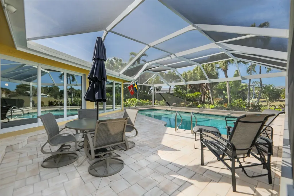 1264 Par View Drive Sanibel FL 33957