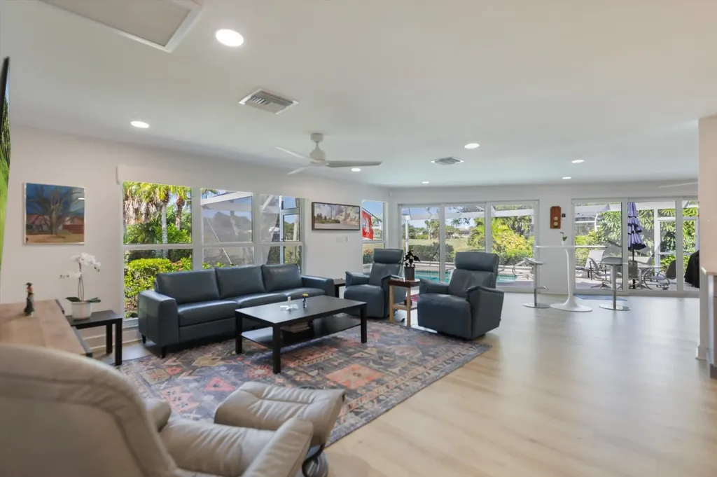 1264 Par View Drive Sanibel FL 33957