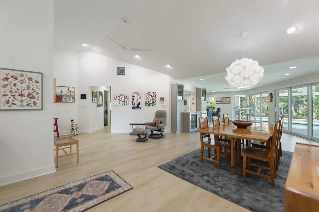 1264 Par View Drive Sanibel FL 33957