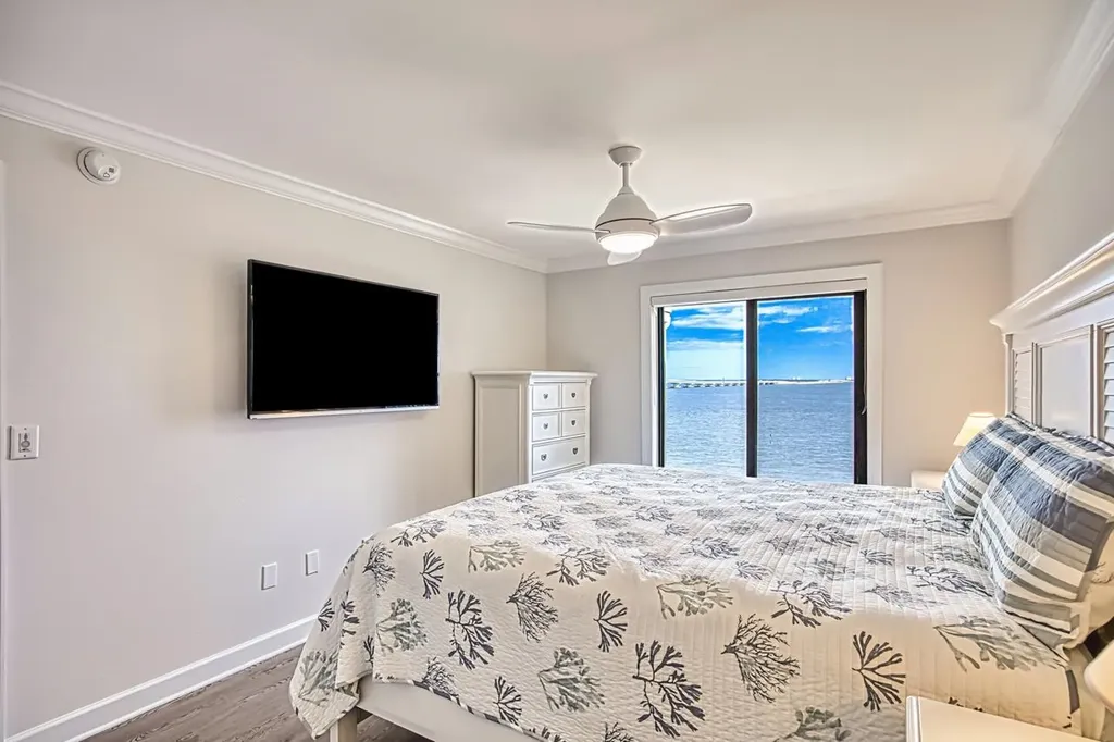 760 Sextant Drive Sanibel FL 33957