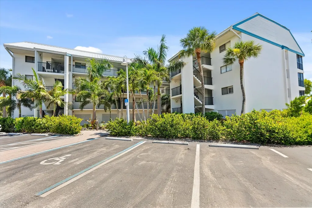 3224 Tennis Villas Captiva FL 33924