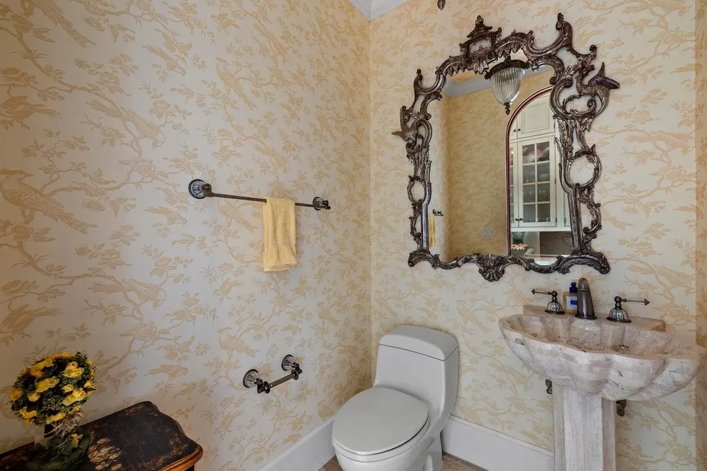 4972 Joewood Drive Sanibel FL 33957