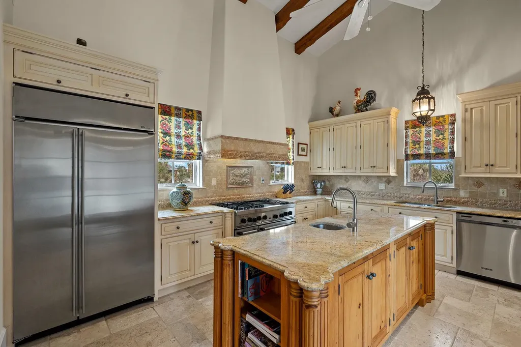 4972 Joewood Drive Sanibel FL 33957