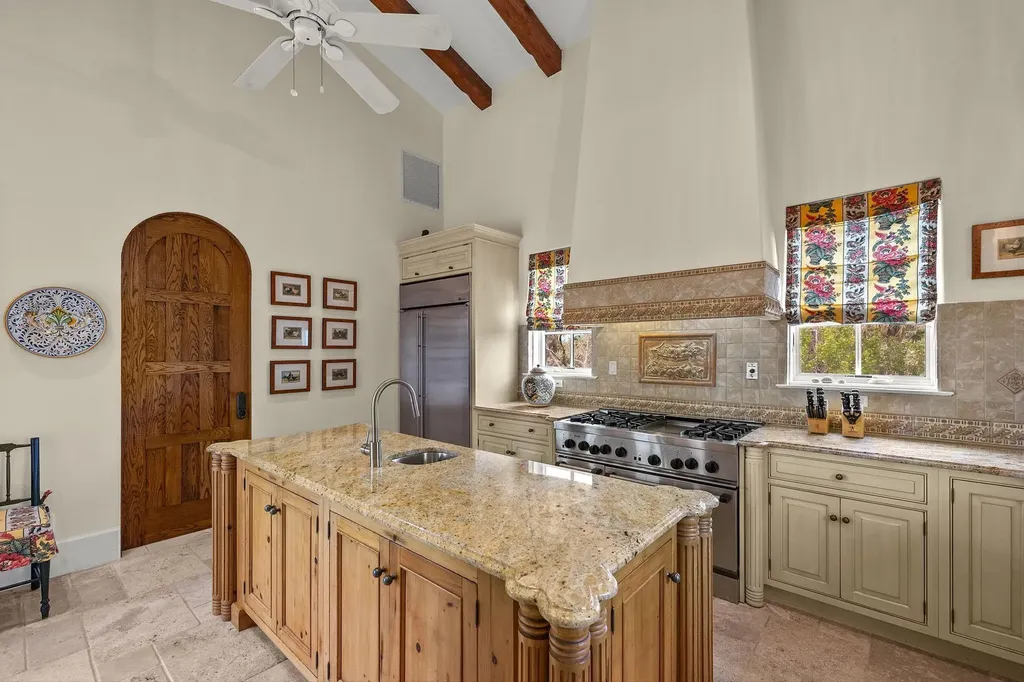 4972 Joewood Drive Sanibel FL 33957