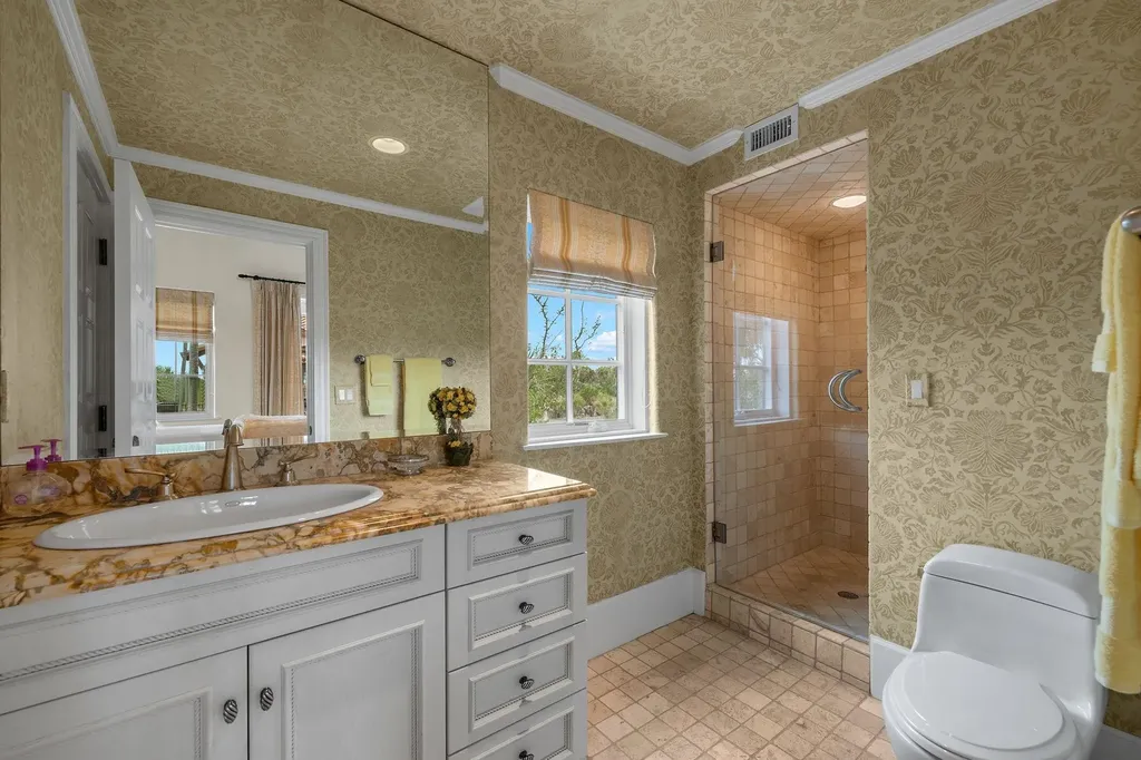 4972 Joewood Drive Sanibel FL 33957
