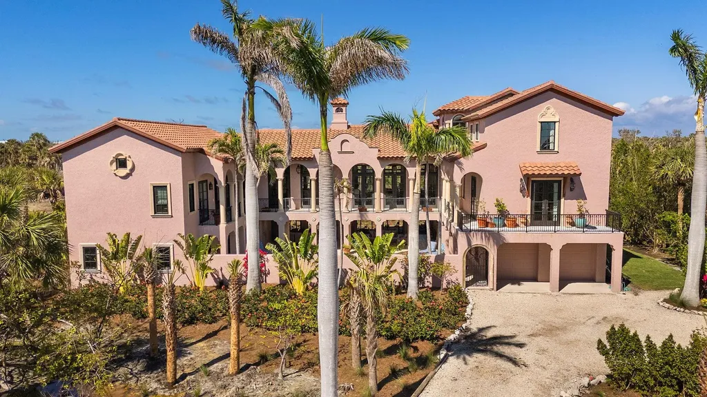 4972 Joewood Drive Sanibel FL 33957