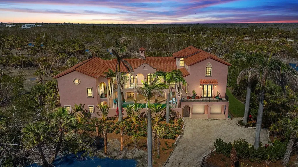 4972 Joewood Drive Sanibel FL 33957