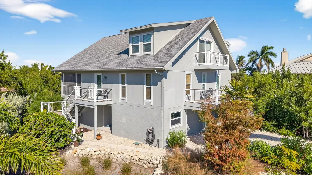 4245 Gulf Pines Drive Sanibel FL 33957