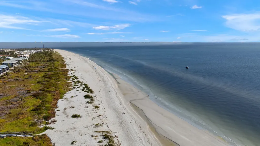 466 E Gulf Drive Sanibel FL 33957