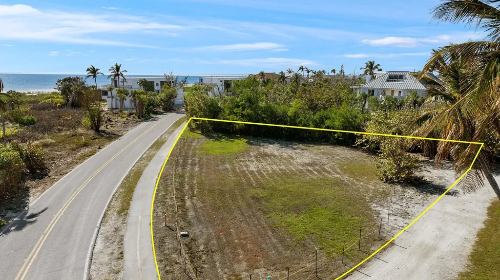 466 E Gulf Drive Sanibel FL 33957