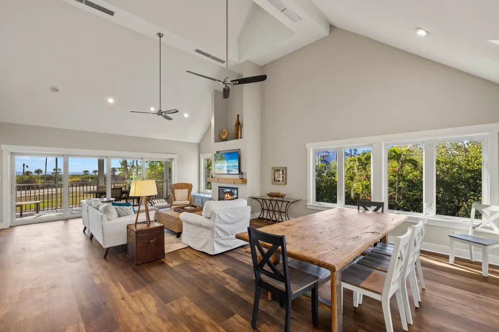 460 E Gulf Drive Sanibel FL 33957