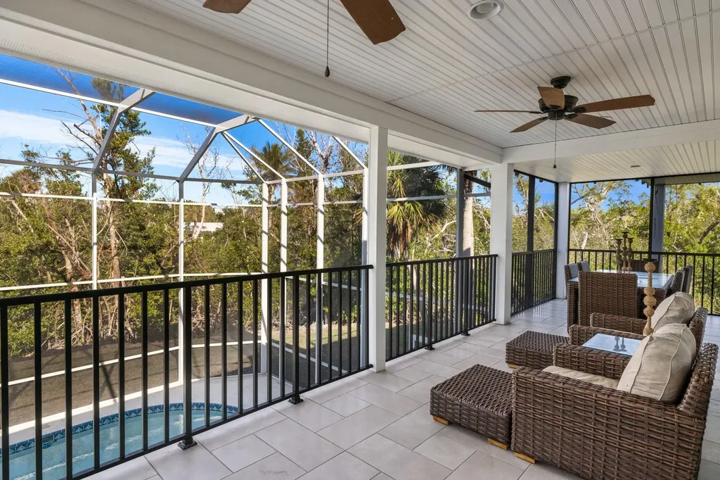 460 E Gulf Drive Sanibel FL 33957