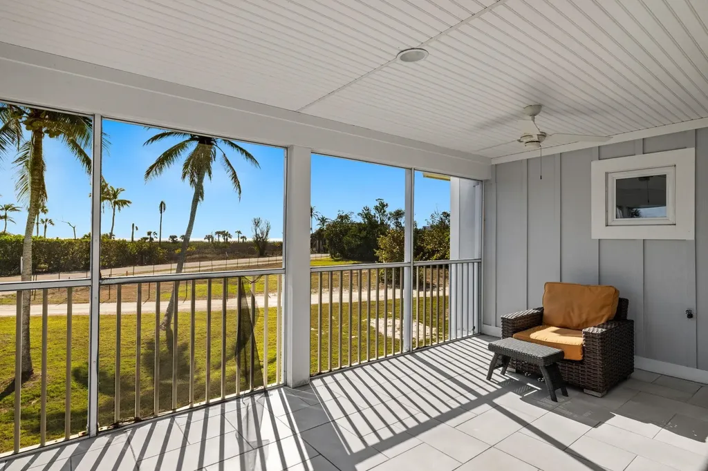 460 E Gulf Drive Sanibel FL 33957