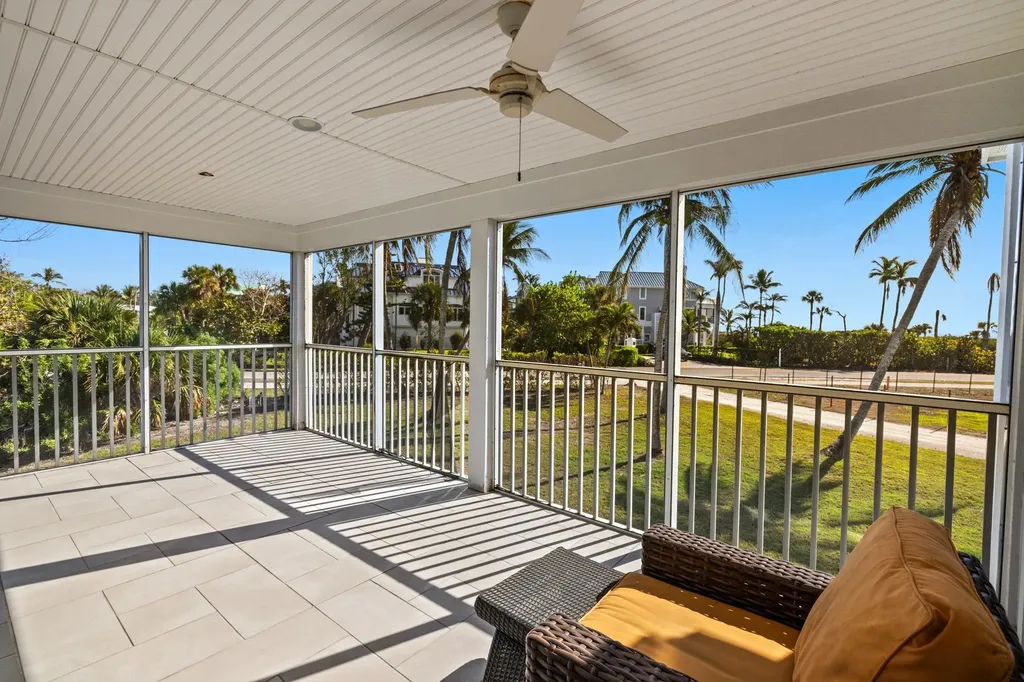 460 E Gulf Drive Sanibel FL 33957