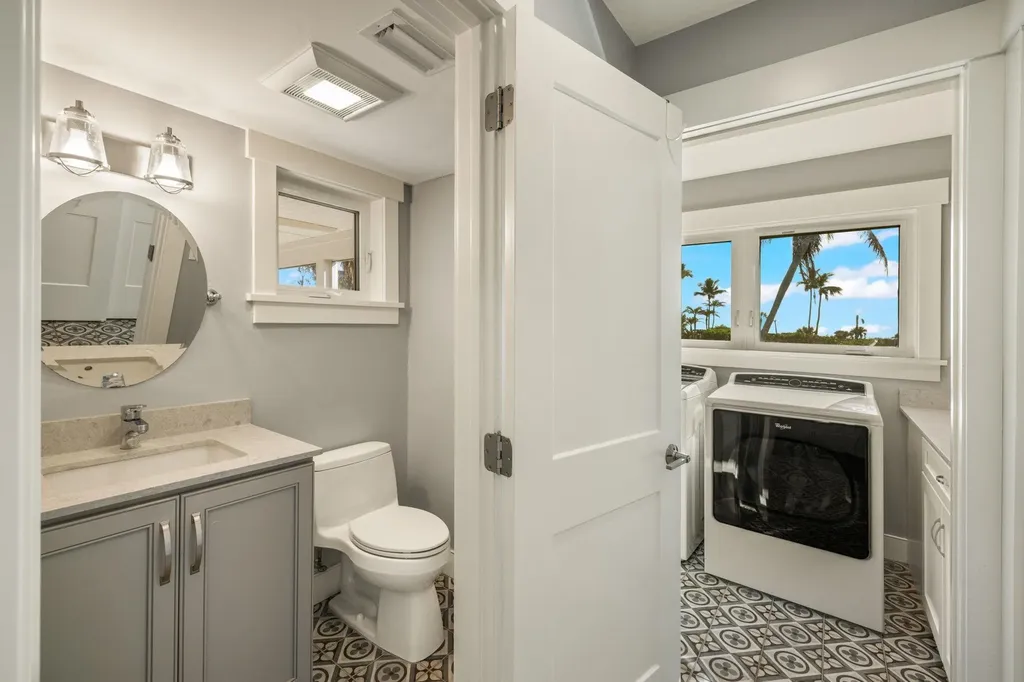 460 E Gulf Drive Sanibel FL 33957