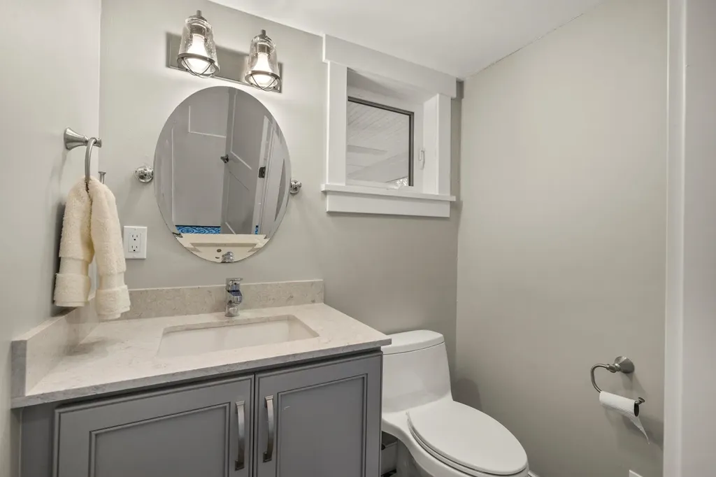 460 E Gulf Drive Sanibel FL 33957