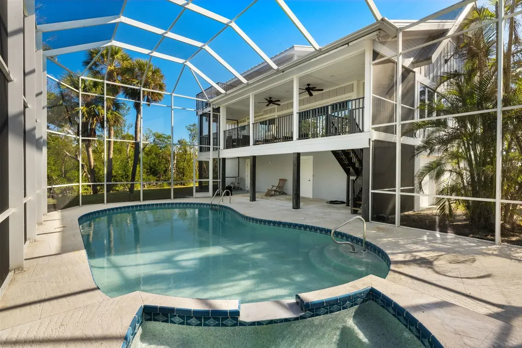 460 E Gulf Drive Sanibel FL 33957