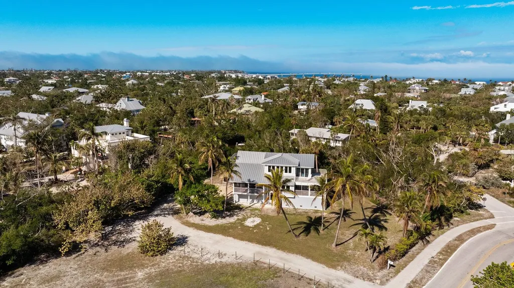 460 E Gulf Drive Sanibel FL 33957