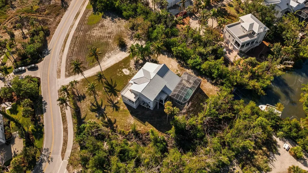 460 E Gulf Drive Sanibel FL 33957