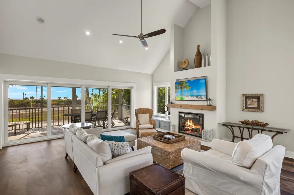 460 E Gulf Drive Sanibel FL 33957