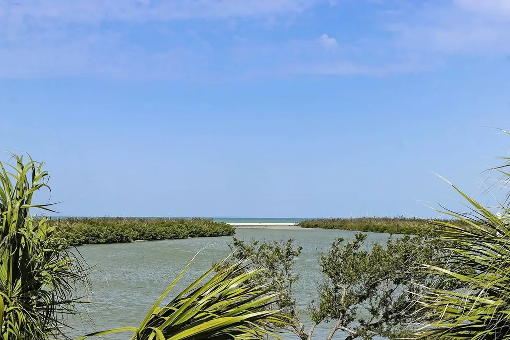 5425 Shearwater Drive Sanibel FL 33957