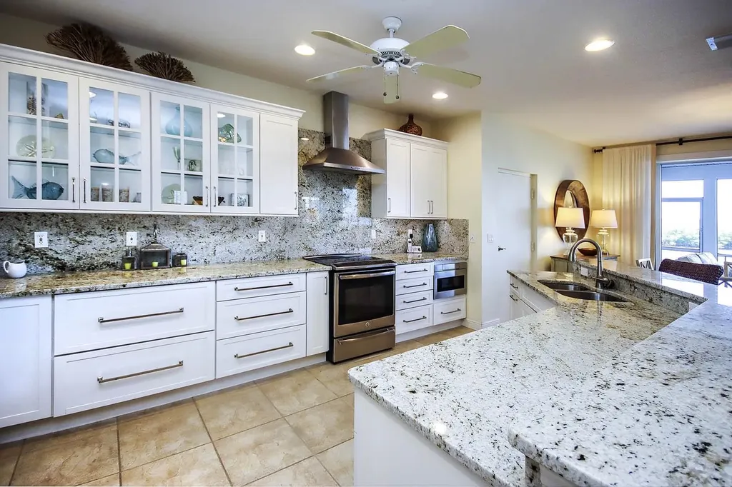 5425 Shearwater Drive Sanibel FL 33957