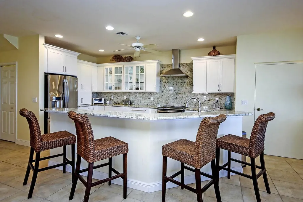 5425 Shearwater Drive Sanibel FL 33957