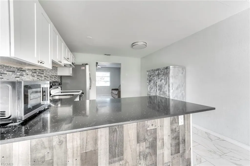 5227 Coronado Parkway Cape Coral FL 33904