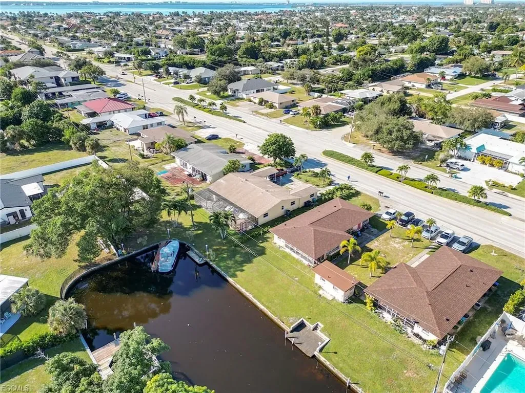 5227 Coronado Parkway Cape Coral FL 33904