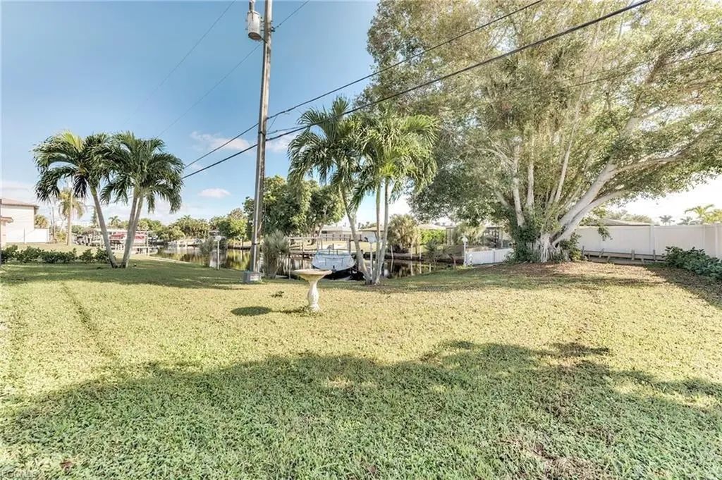 5227 Coronado Parkway Cape Coral FL 33904