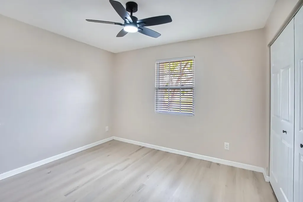 4022 SW 8th Place Cape Coral FL 33914