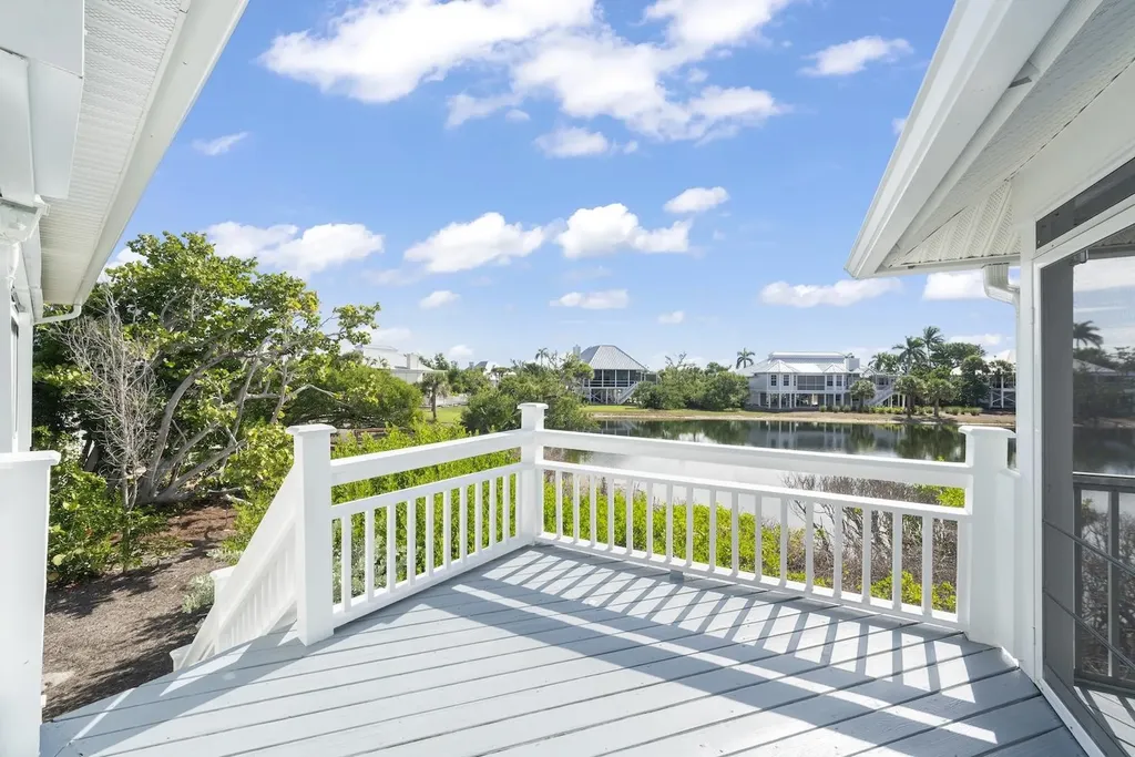 220 Daniel Drive Sanibel FL 33957